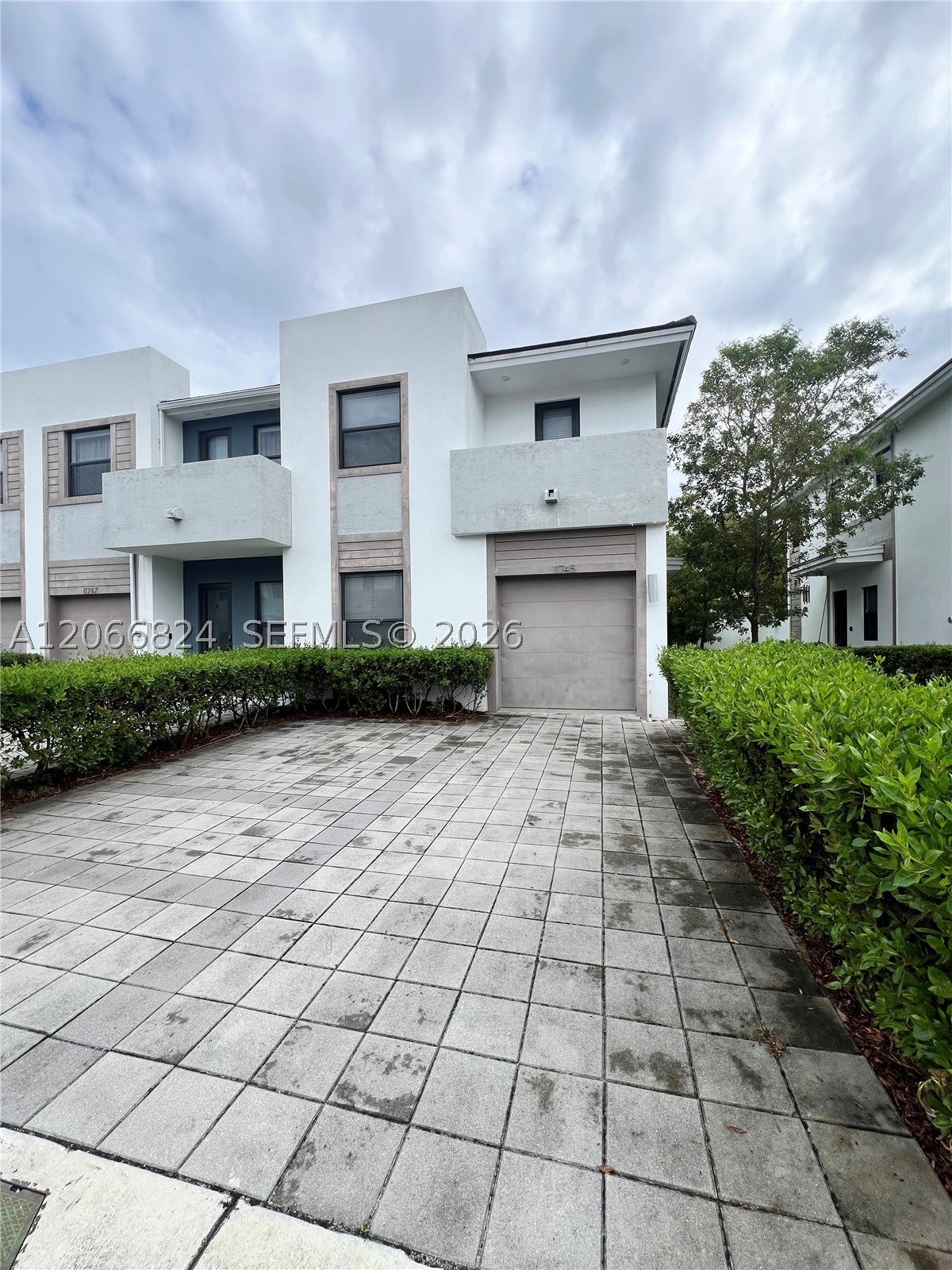 11745 SW 106th Ter 11745 - Image 1