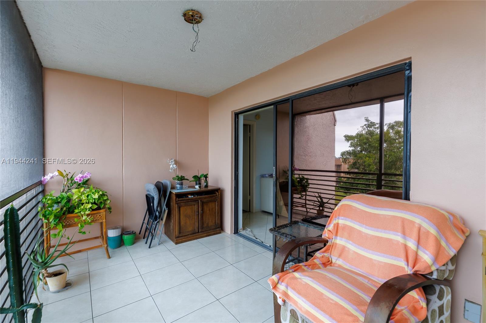 SUNRISE LAKES 172 CONDO - Residential