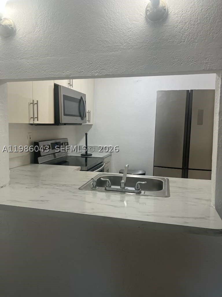 4550 NW 9th St