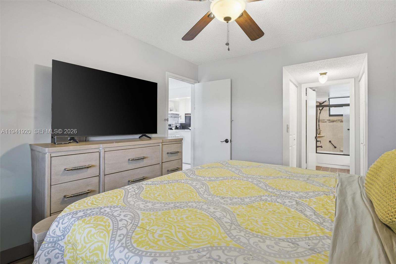 VIEWPOINTE CONDO - Residential