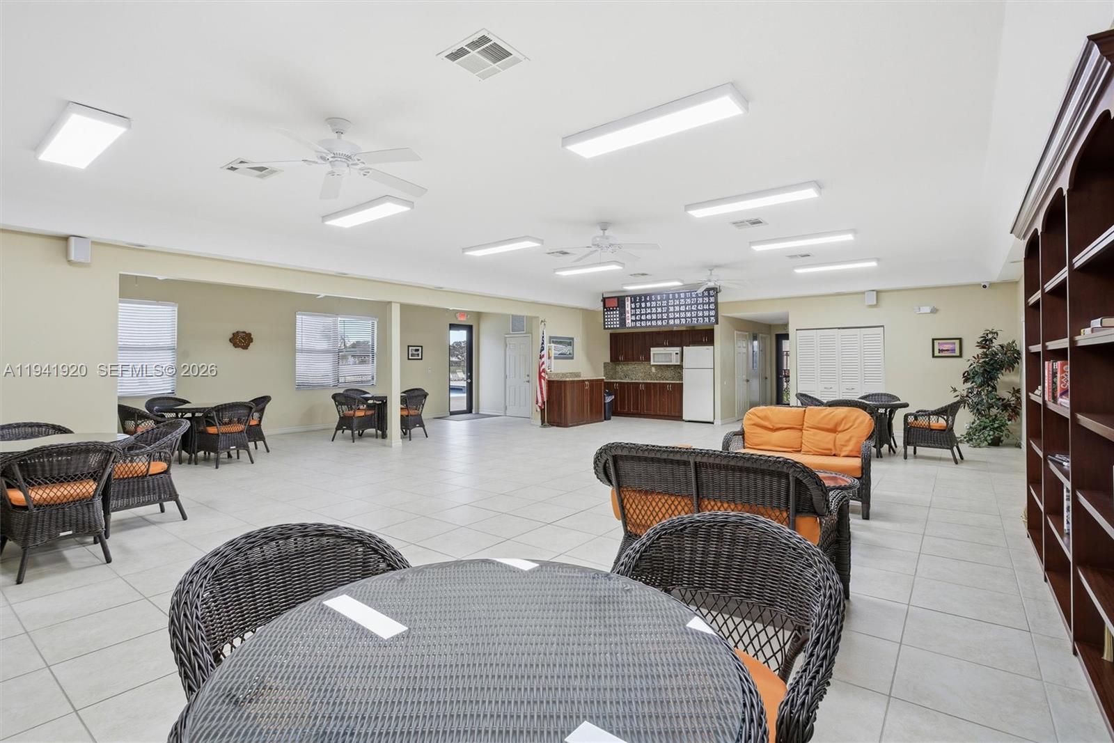 VIEWPOINTE CONDO - Residential