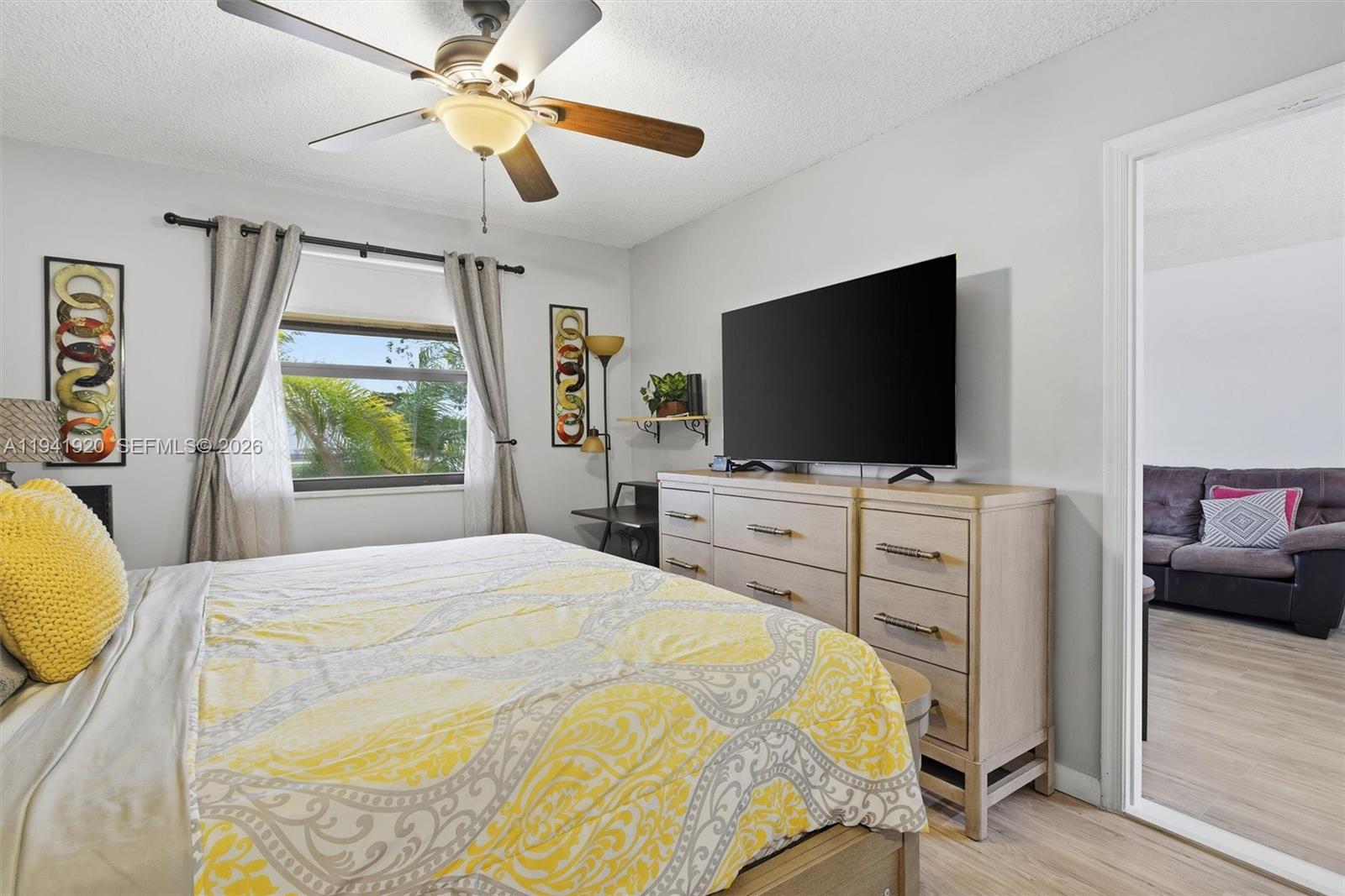 VIEWPOINTE CONDO - Residential