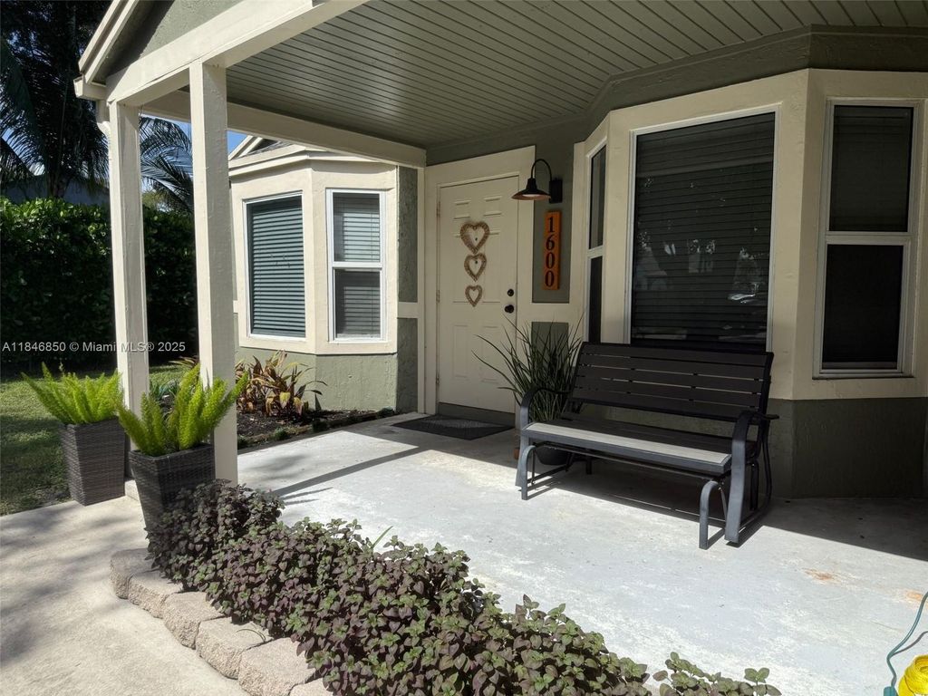 Photo of 1600 SW 127th Ln, Davie, FL 33325 (MLS # A11846850)