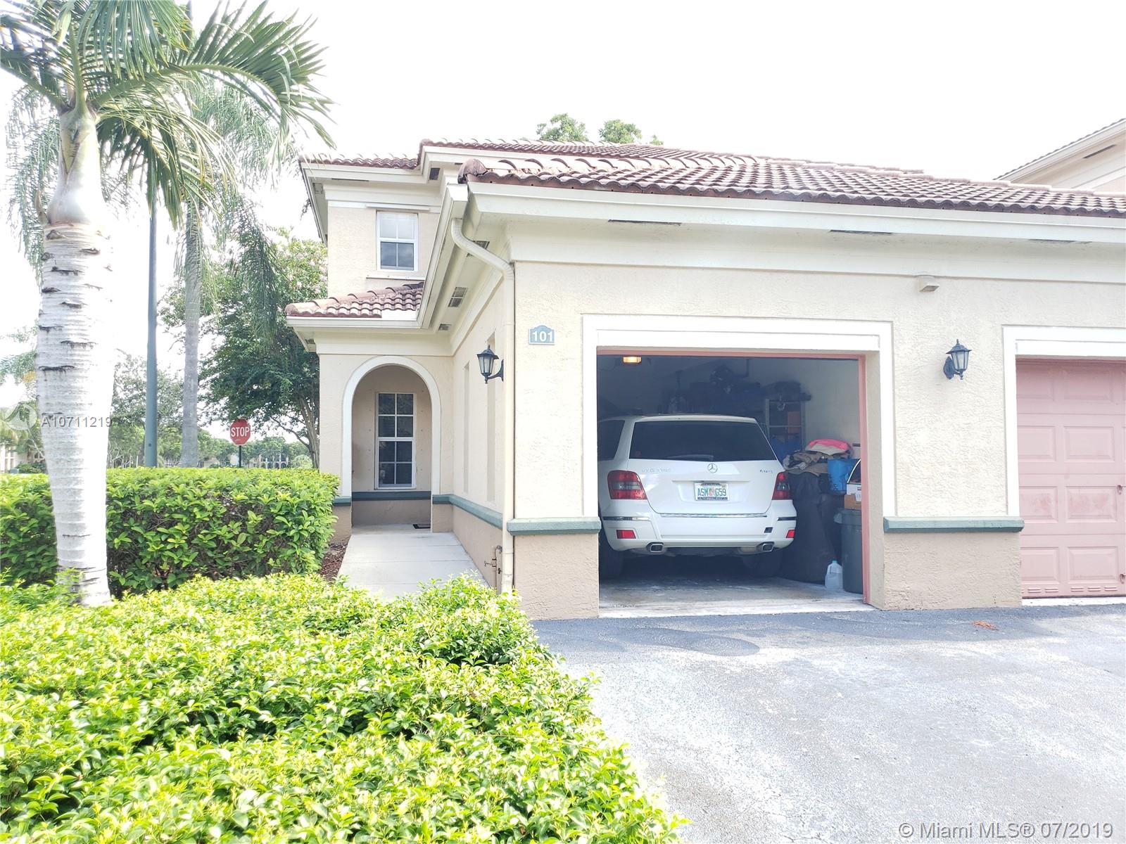 AVENTINE AT MIRAMAR CONDO - Residential Lease