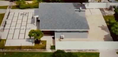 NO MIAMI BEACH MANOR - Residential