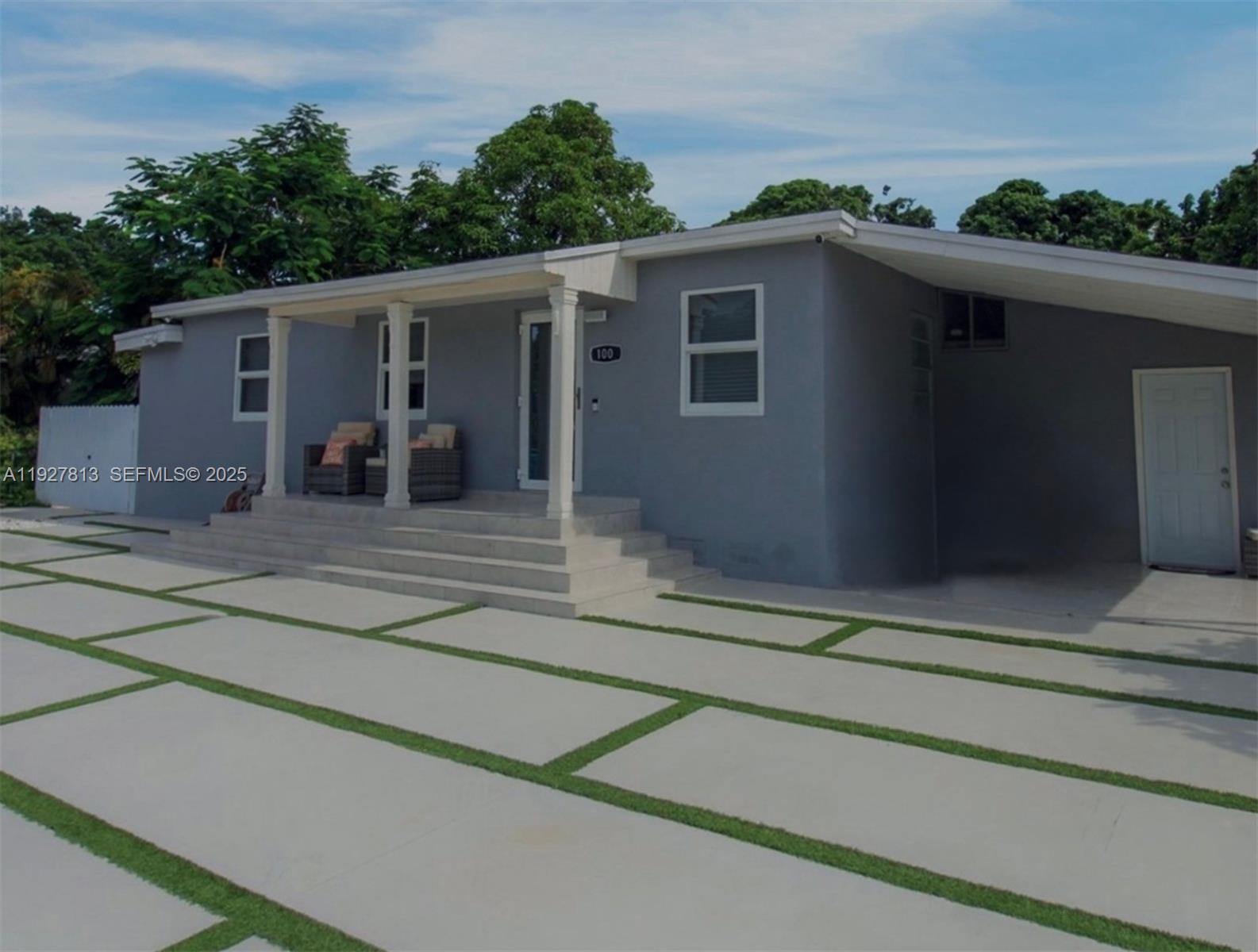 NO MIAMI BEACH MANOR - Residential