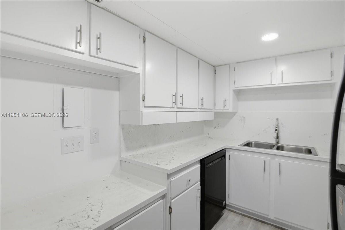 6101 N Falls Cir Dr 309