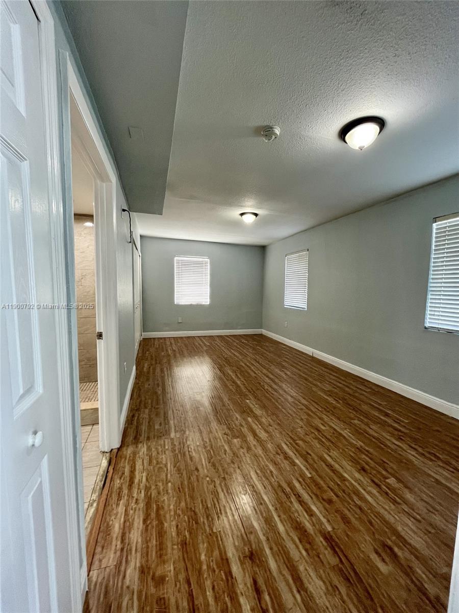 WESTWOOD LAKE - Residential Lease