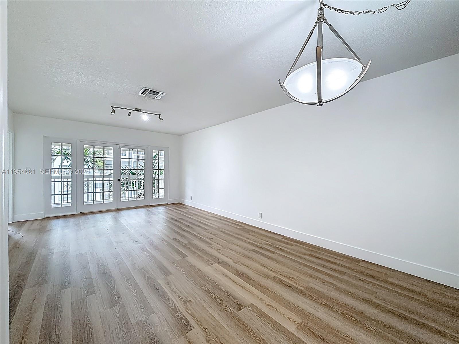 VILLAGE AT HARBOR BEACH C - Residential