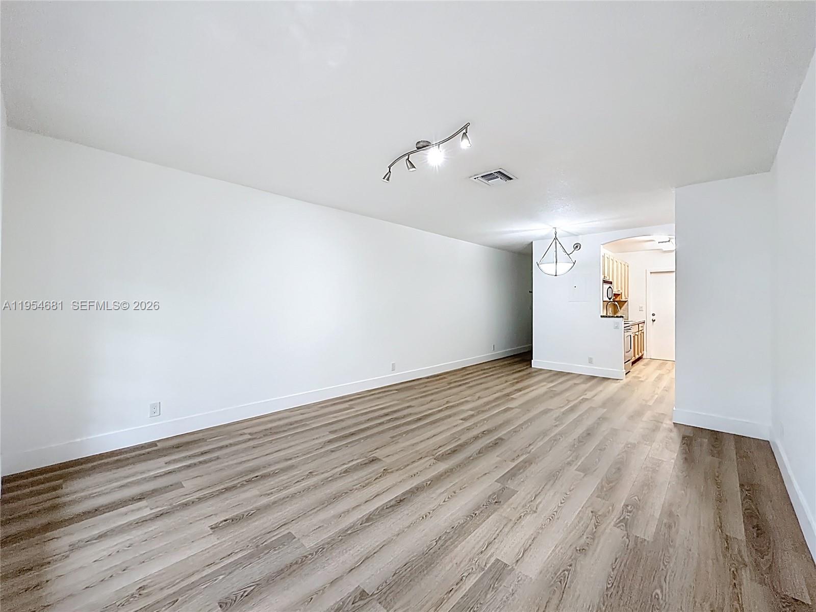 VILLAGE AT HARBOR BEACH C - Residential