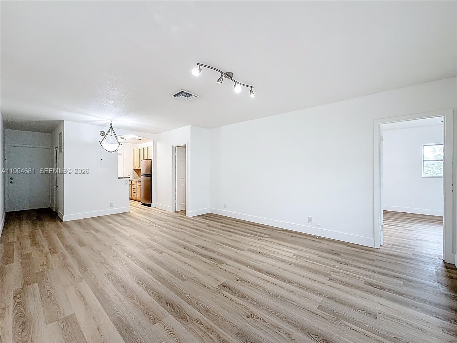 VILLAGE AT HARBOR BEACH C - Residential