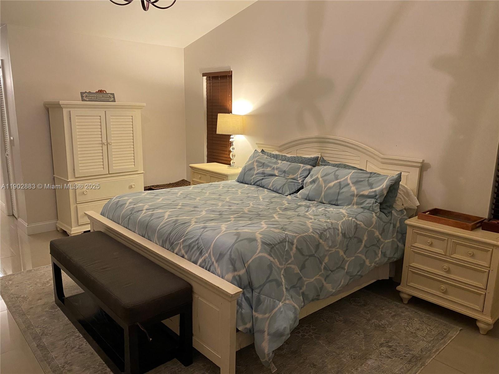 SUGAR POND MANOR OF WELLI - Residential Lease