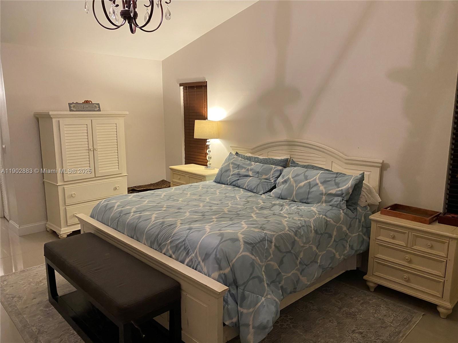 SUGAR POND MANOR OF WELLI - Residential Lease