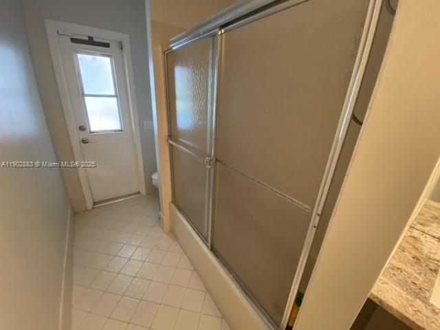 SUGAR POND MANOR OF WELLI - Residential Lease