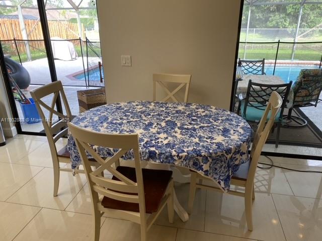 SUGAR POND MANOR OF WELLI - Residential Lease