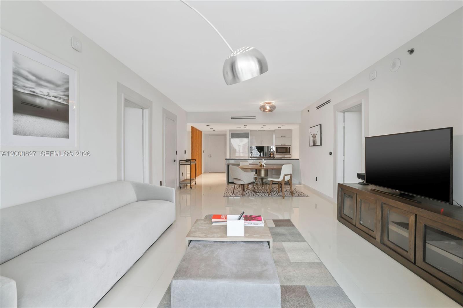 ICONBRICKELL CONDO NO 1 - Residential Lease