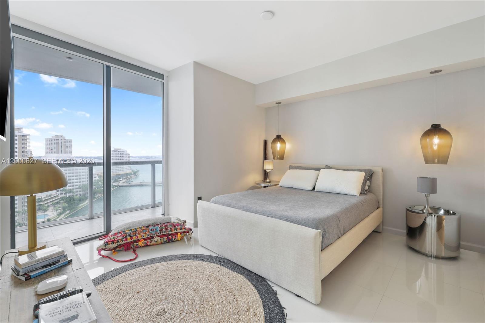 ICONBRICKELL CONDO NO 1 - Residential Lease