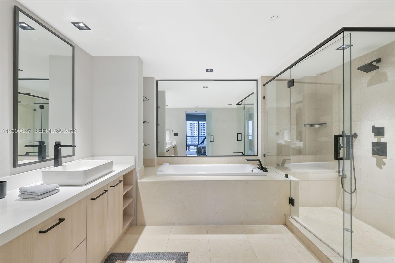 ICONBRICKELL CONDO NO 1 - Residential Lease