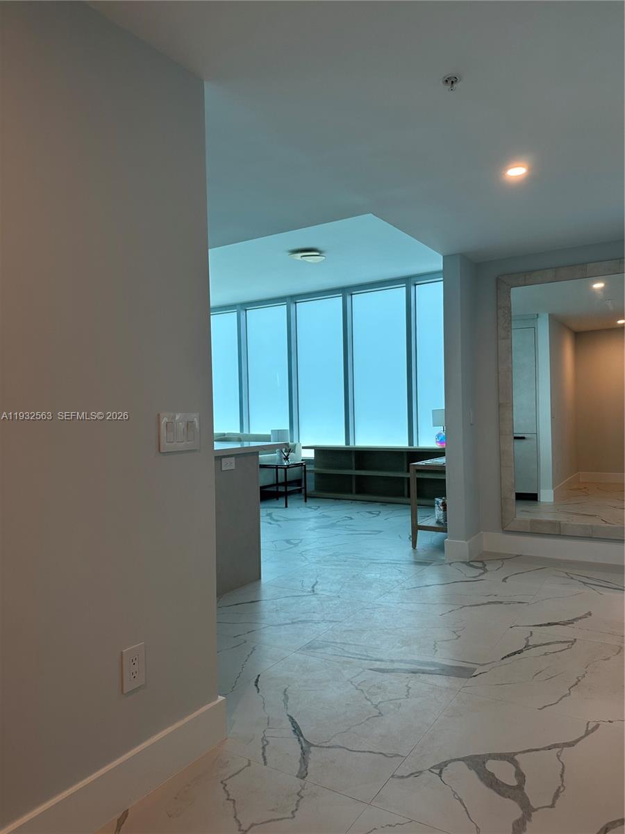 NORTH CARILLON BEACH COND - Residential