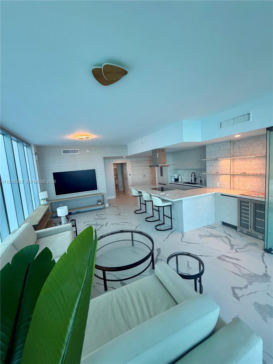 NORTH CARILLON BEACH COND - Residential