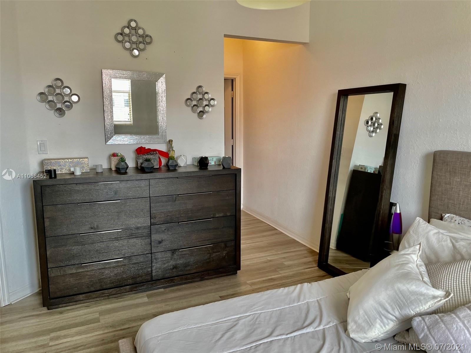 CORONADO AT DORAL IX COND - Residential