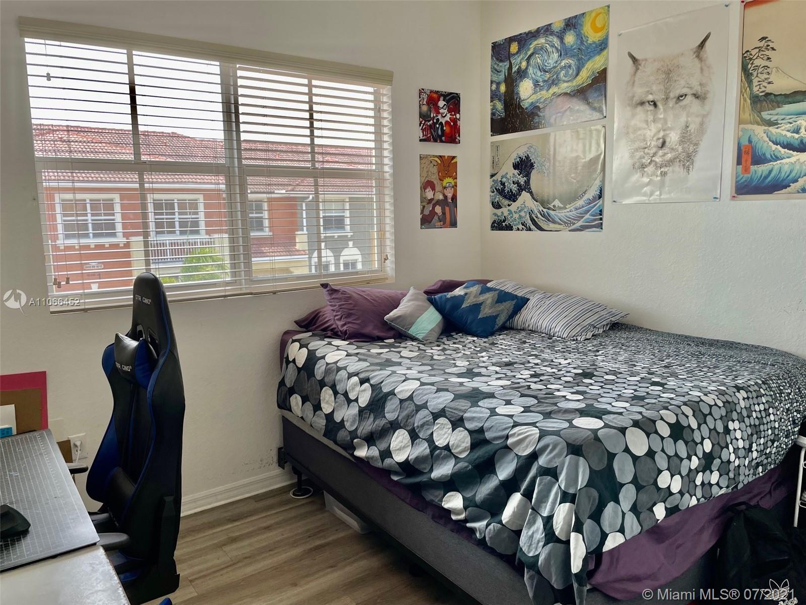 CORONADO AT DORAL IX COND - Residential