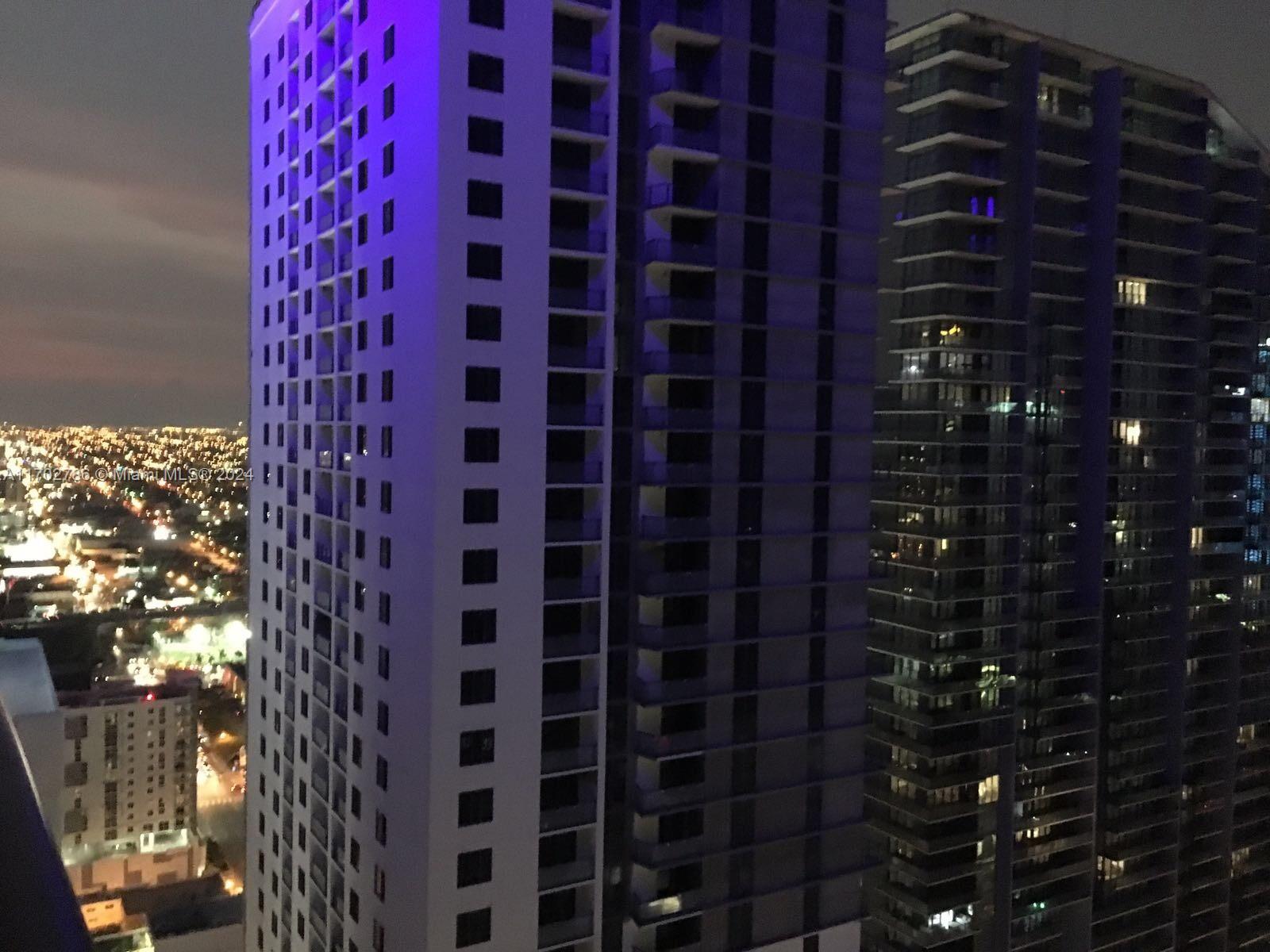 BRICKELL HEIGHTS EAST CON - Residential Lease