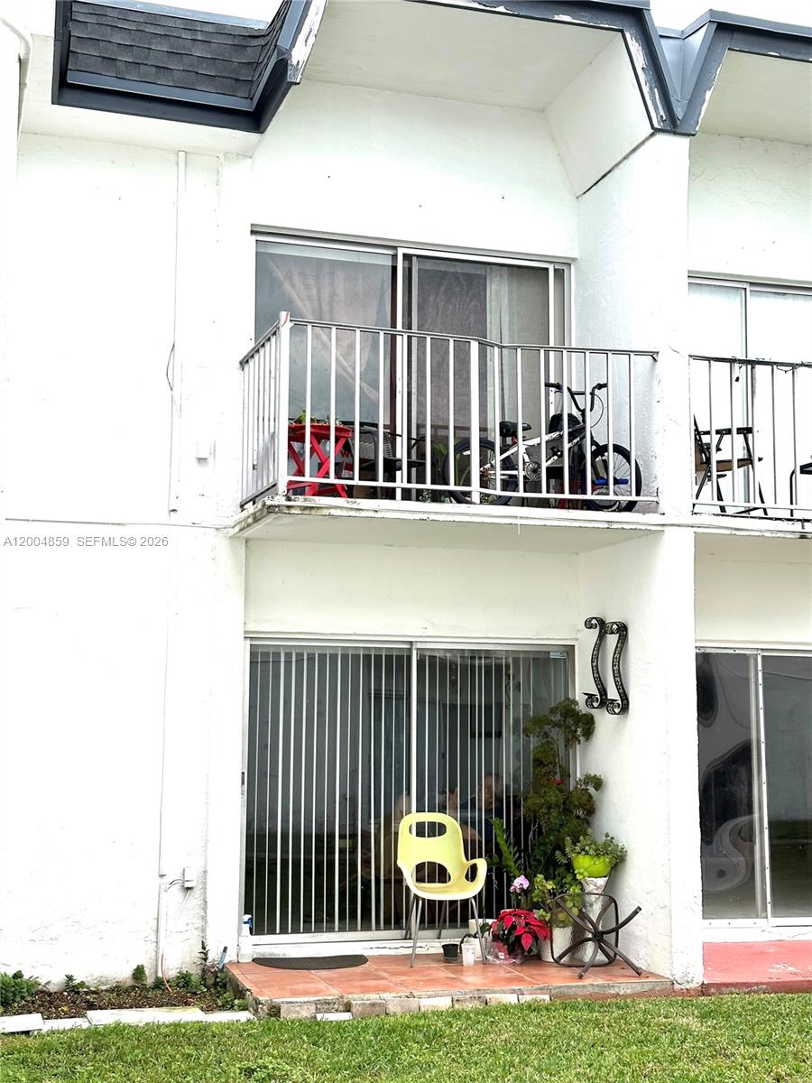 7256 SW 94 PL A4