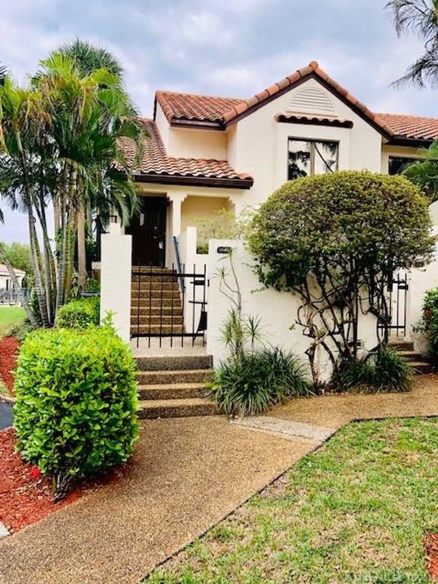 Turnkey Lakefront Mediterranean 2Bed/2Bath Corner Villa-Style Unit. Located in the Exclusive Village of El Viento @ Boca Pointe. Renovated to perfection :). Walk-in through your very own private courtyard as you enter a bright & spacious 1,570 sqft open floor plan. Details include: High vaulted ceilings, New A/C (1yr old), Ceiling to floor windows offering 3-Sided view exposure to the lake, pool and golf course, Recessed lighting, Wood-like engineered high end tile flooring, High Gloss Custom Kitchen Cabinetry, Walk-in Pantry, Rare marble countertop & Frigidaire SS Appliances. Large Master Bedroom & Walk-in closet & Huge en-suite bathroom. Details galore !!!
Covered Parking(Carport) + Guest Parkings. Pool, Tenis Courts. Country Club membership is not mandatory. Grade A School District.