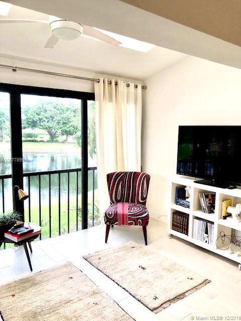 EL VIENTO AT BOCA POINTE - Residential