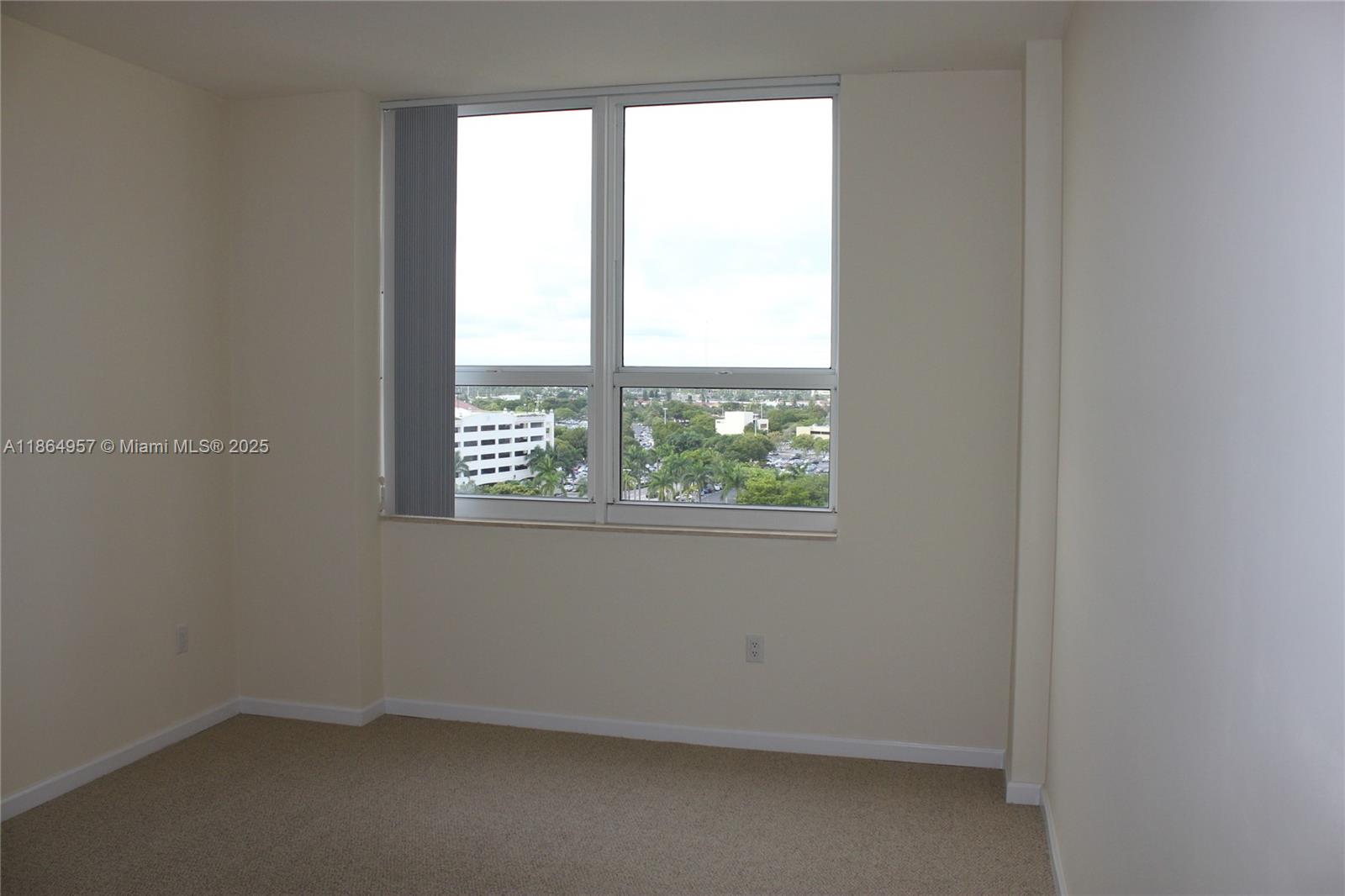 TURNBERRY ON THE GREEN - Residential Lease