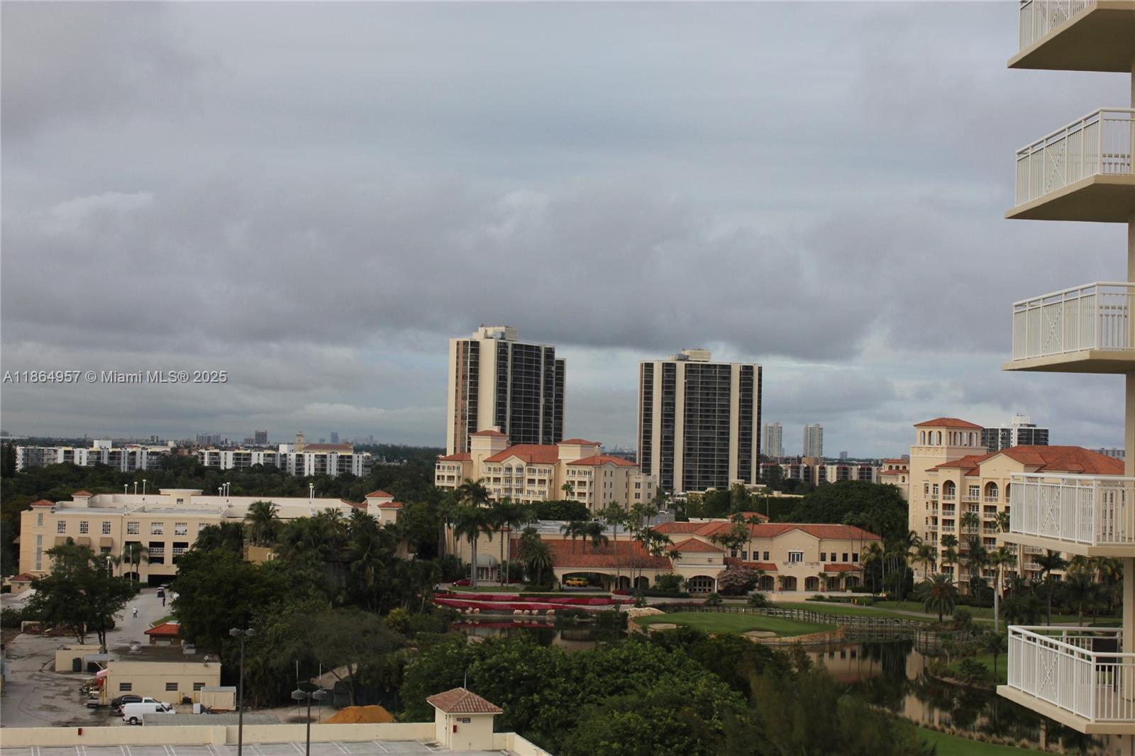 TURNBERRY ON THE GREEN - Residential Lease