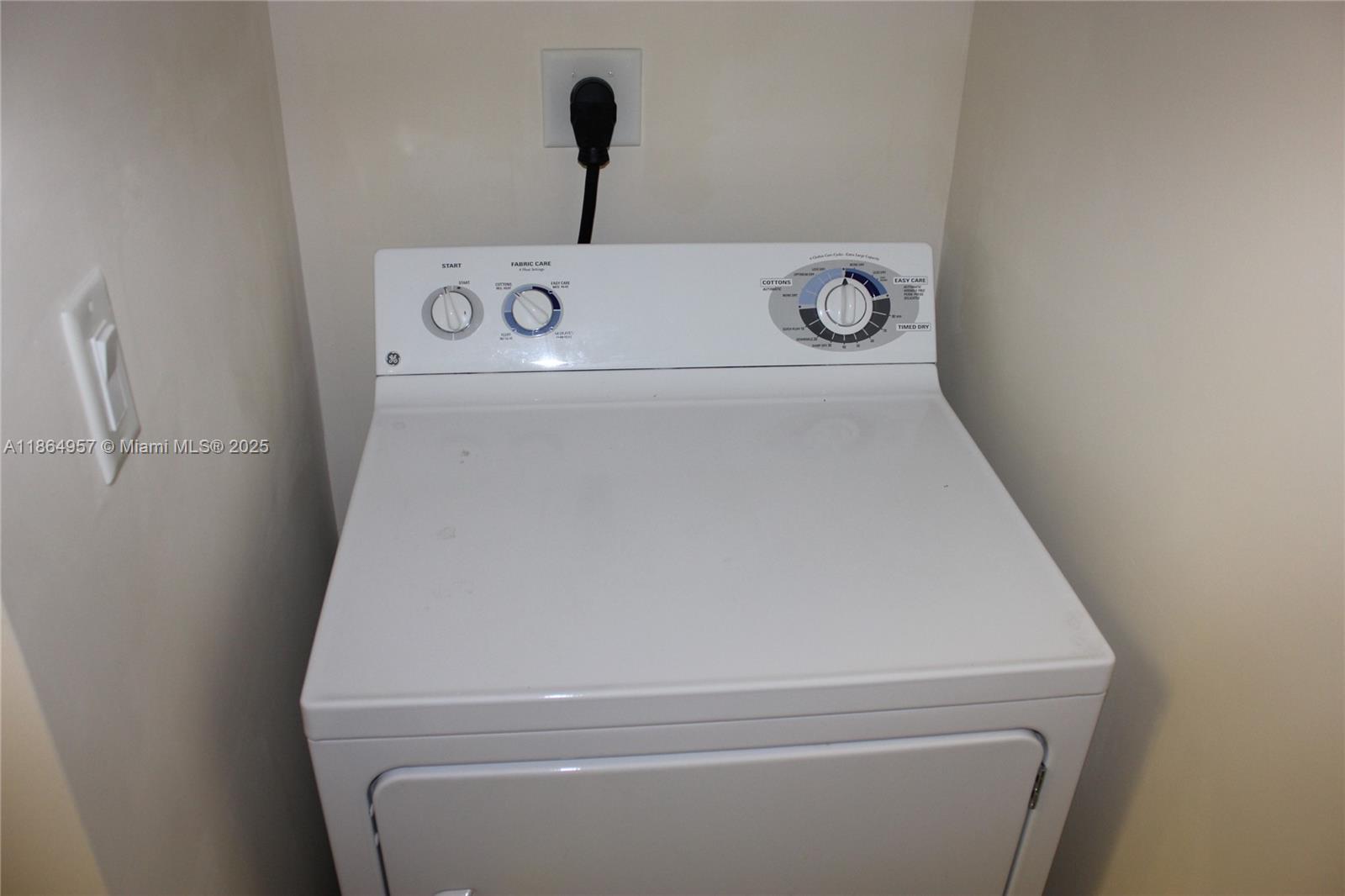 TURNBERRY ON THE GREEN - Residential Lease