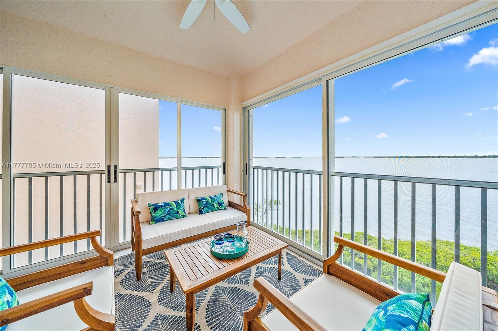 5800 NE Island Cove Way 2407