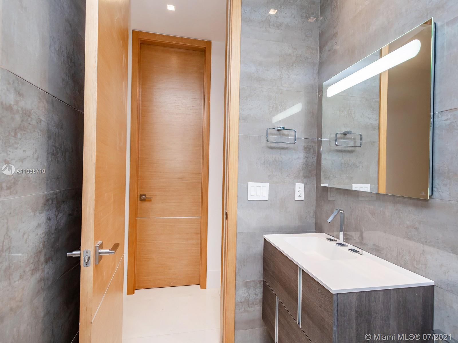 BISCAYNE KEY ESTATES - Residential