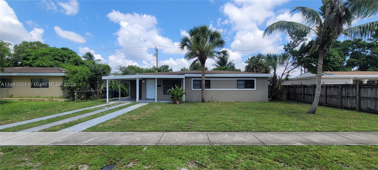 Property for Sale at 3241 Auburn Blvd Blvd, Fort Lauderdale, Broward County, Florida - Bedrooms: 3 
Bathrooms: 2  - $389,900