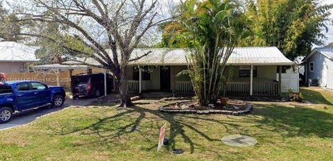 A home in Okeechobee