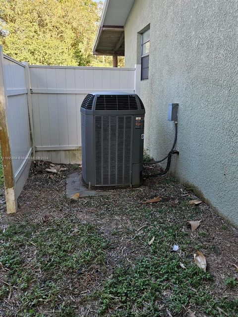 A home in Okeechobee