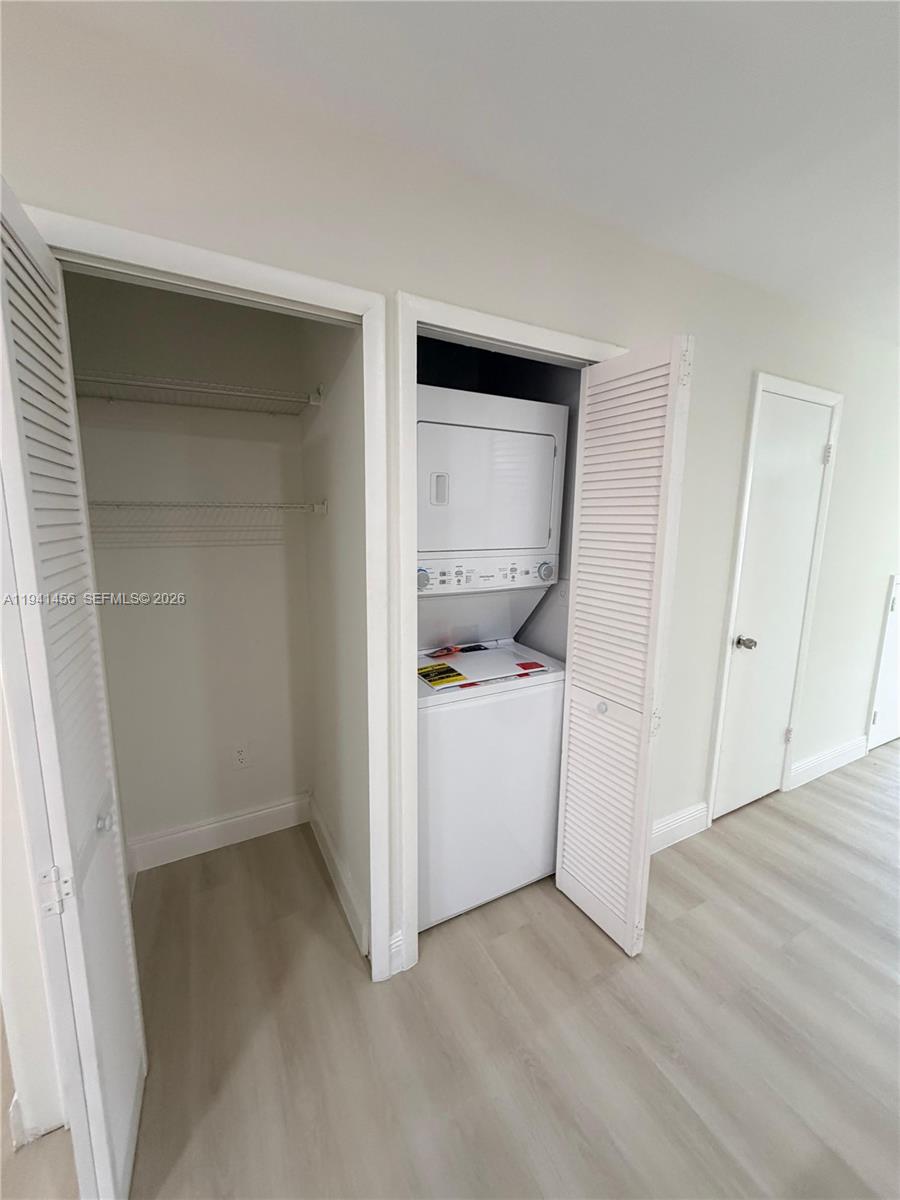 SUNSET HARBOUR SEC IV - Residential