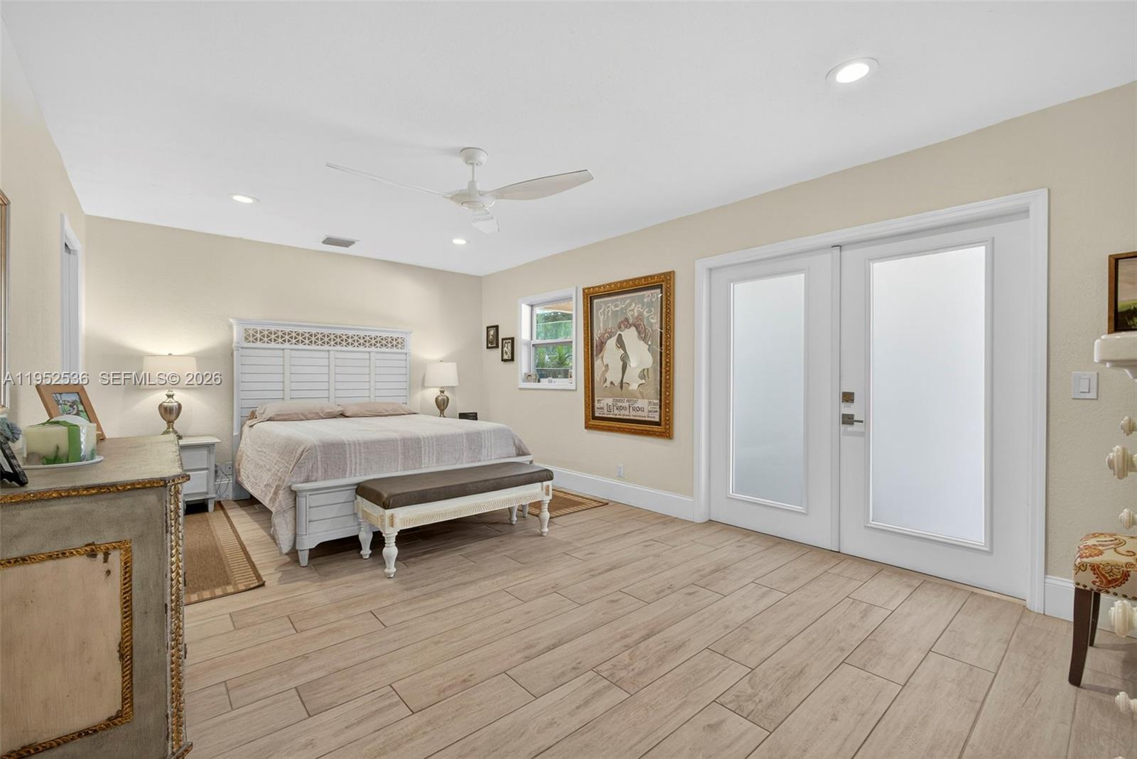 HORSESHOE ACRES - Residential