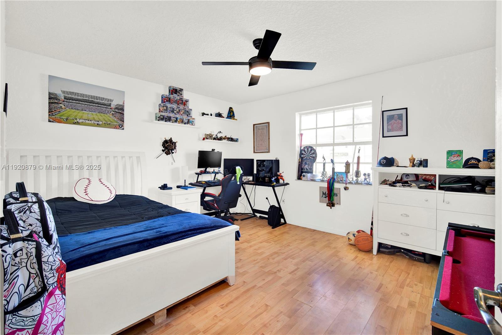 BISCADO ESTS SEC 1 - Residential