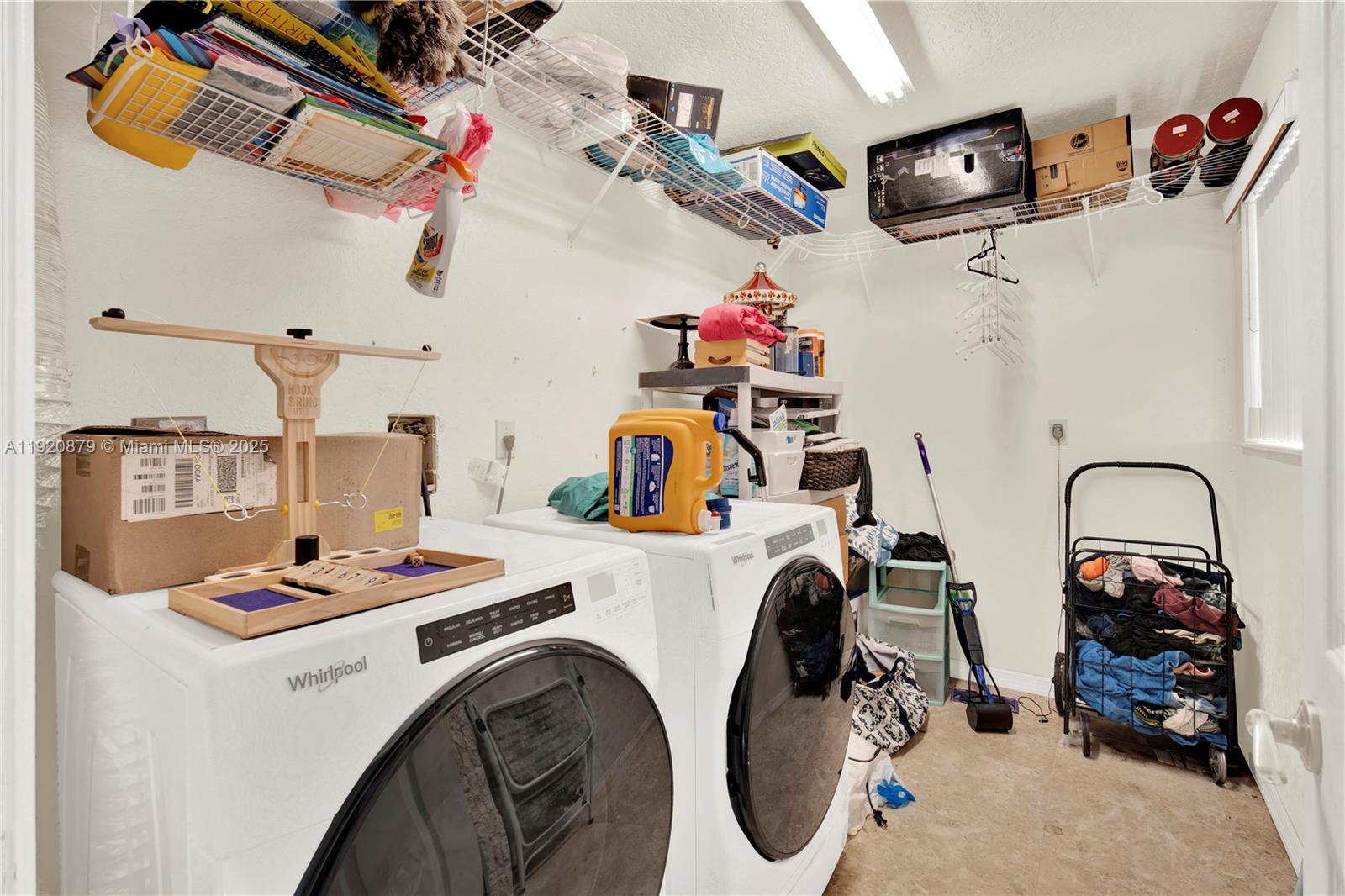 BISCADO ESTS SEC 1 - Residential