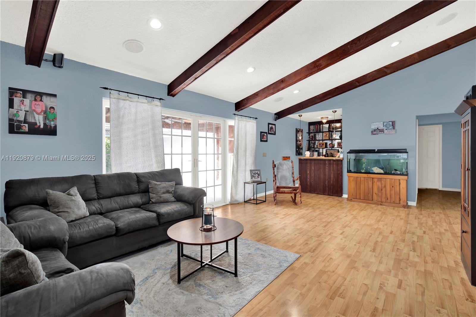 BISCADO ESTS SEC 1 - Residential