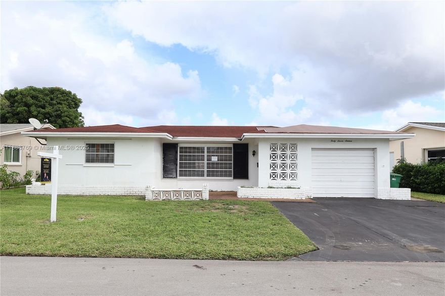 Discover this cozy 2 bedrooms, 2 bathrooms 1 car garage home, located in a 55+ community in Mainlands of Tamarac.  The low monthly maintenance fee covers common areas, The community offer a park, a pavilion with exercise equipment, 2 pools, pickle ball, shuffle and a Club House. Situated just west of the Turnpike and close distance to main avenues, expressways access, shopping centers, minutes from beautiful beaches. Too much to mention.CBS code:1477652