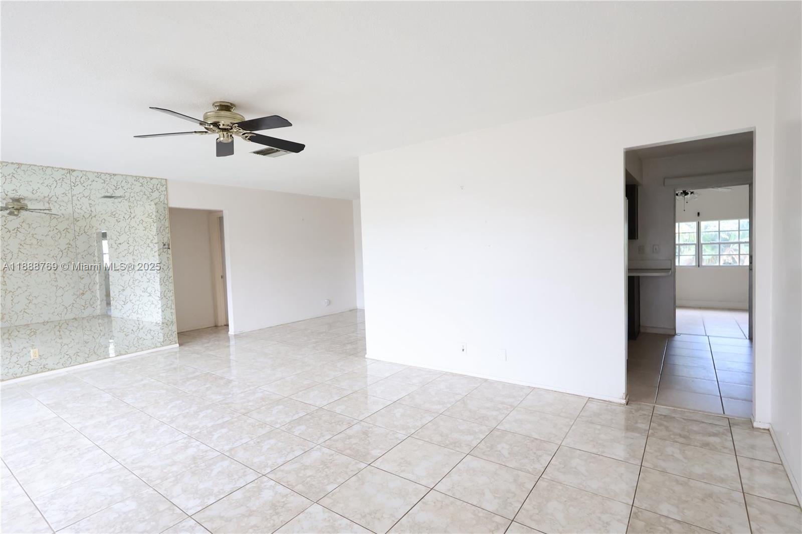 MAINLANDS OF TAMARAC LAKE - Residential