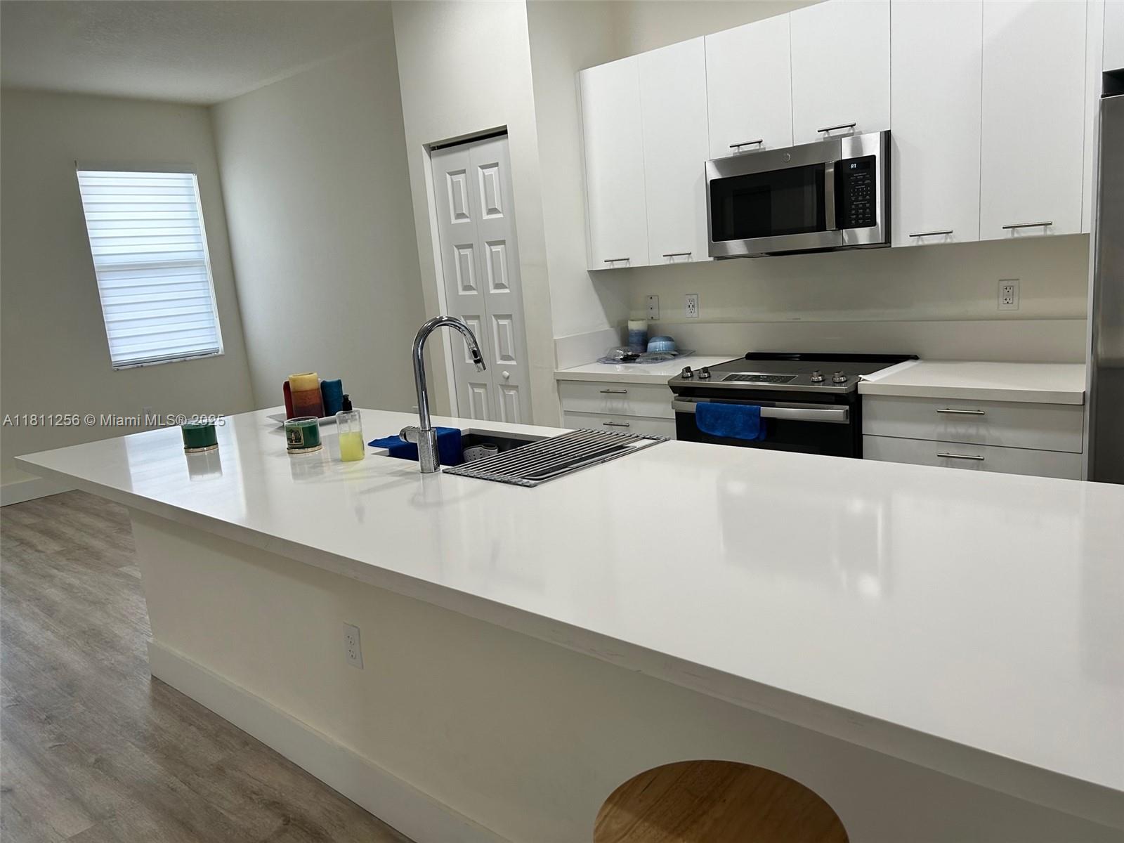GRAND BAY SOUTH VILLAS - Residential