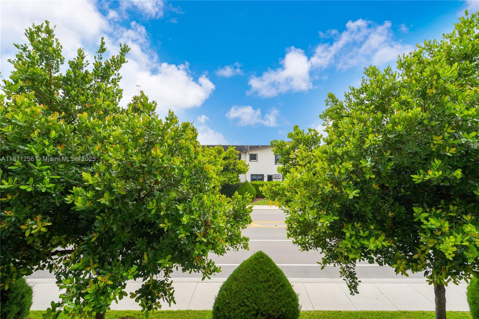 GRAND BAY SOUTH VILLAS - Residential