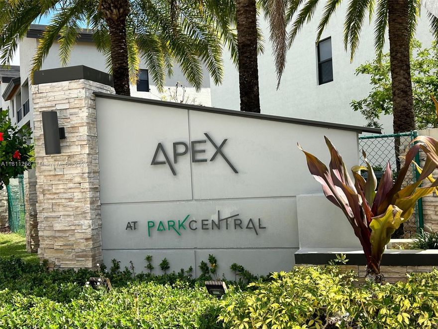Beautiful Condo in the heart of Doral, 2/2 unit with elevator at Apex at Central Park. This 2nd floor unit is complete with stainless steel appliances, quartz countertops with plenty of closet space, comes with washer and dryer in the unit, relaxing views from balcony. This community has access to the clubhouse with beautiful social areas, resort-style pool, tennis and basketball courts, gyms, park, splash pad for kids and more.This quiet and desired neighborhood has excellents schools and a short drive to shopping centers, dining and the main highways. Gated community. Easy to Show.