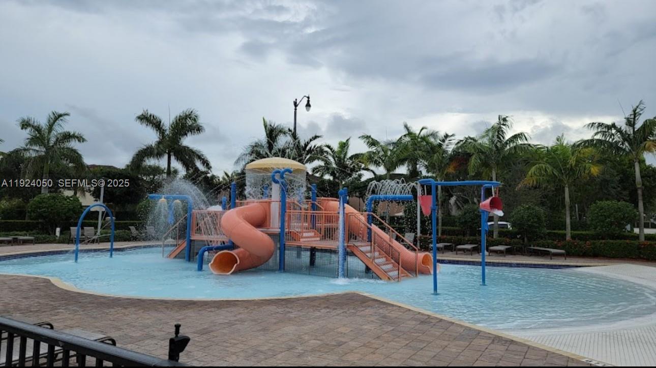 BAYWINDS OF HATTERAS REPL - Residential