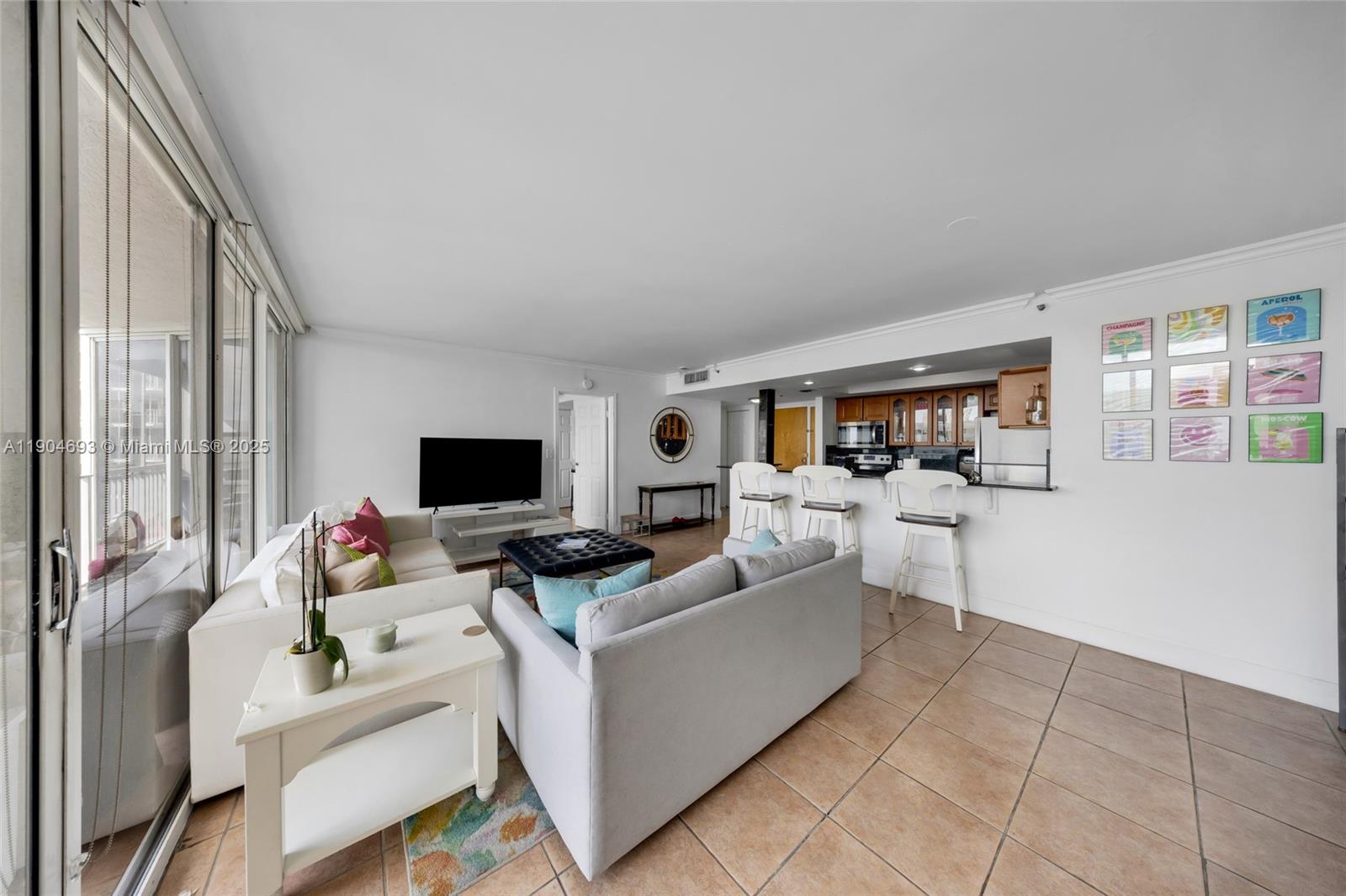 THE GRANDVIEW PALACE COND - Residential